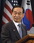 Profile Picture of Yoon Kwang-ungon Wikipedia