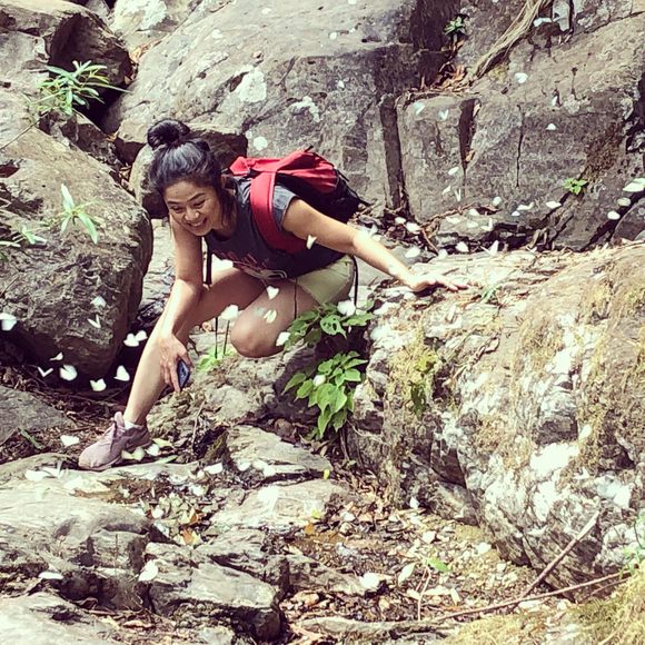 Profile Picture of Jeeja Wantana (@jeejawantana) on Poshmark