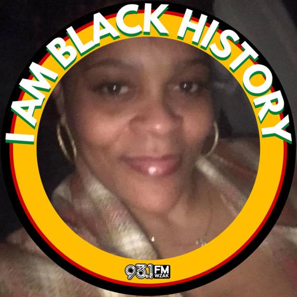 Profile Picture of Buggie Mae (@buggie_mae) on Poshmark