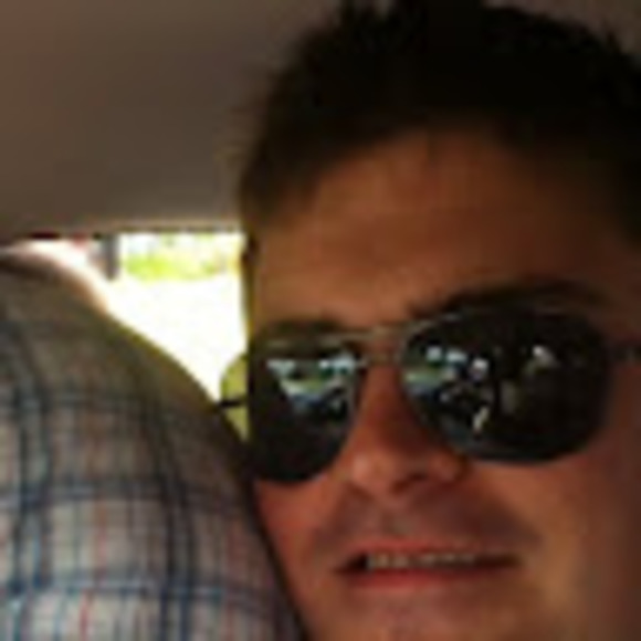 Profile Picture of Joshua Dickson (@jadpgh19) on Poshmark