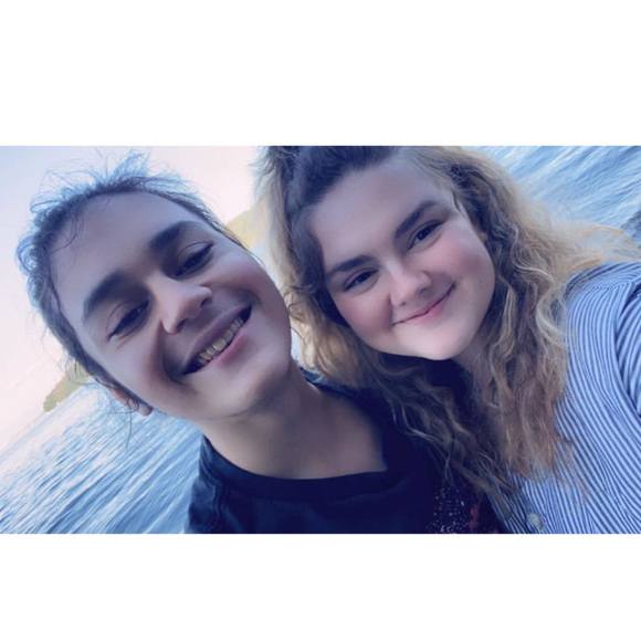 Profile Picture of Natasha Kitzinger (@kitzinger1999) on Poshmark