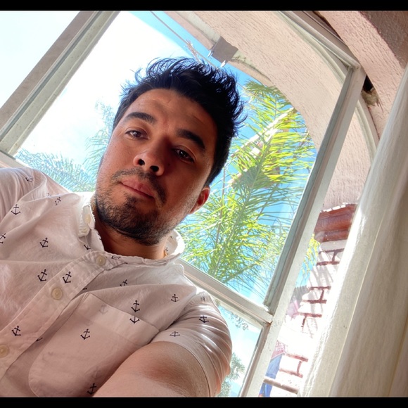 Profile Picture of Adrian Toribio (@1liliana3) on Poshmark