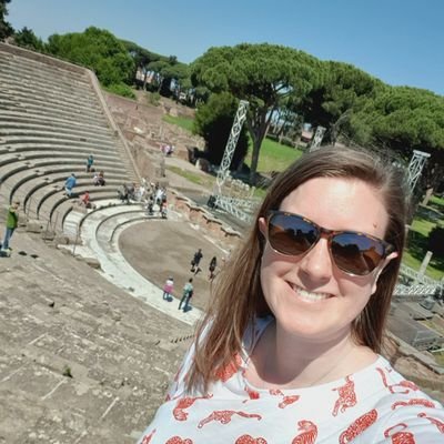 Profile Picture of Jess Poole (@StretchPoole) on Twitter