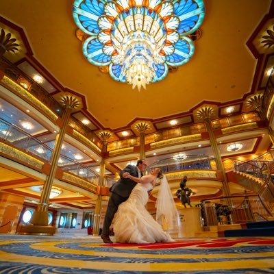 Profile Picture of Josh And Dee (@JoshWalbert) on Twitter