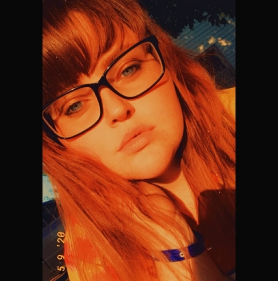 Profile Picture of Hailey Patterson (@haileypatter377) on Poshmark