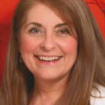 Profile Picture of Lori McElroy (@L_McElroy) on Twitter