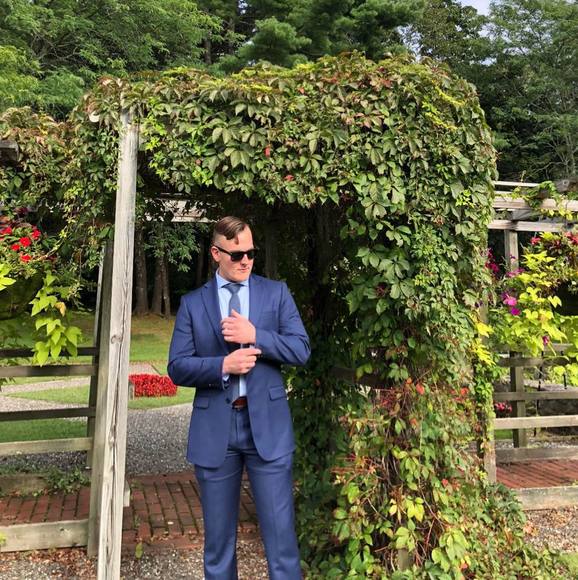 Profile Picture of Alexander Westlund (@a_westlund) on Poshmark