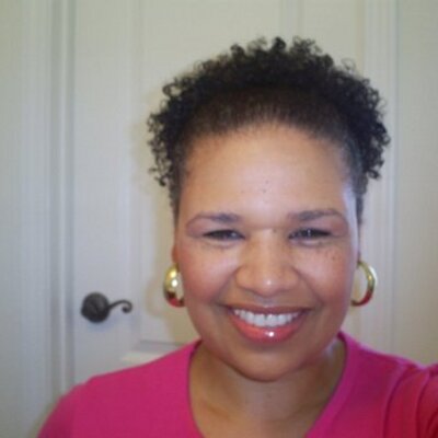 Profile Picture of Lori Washington (@CurlyTopLori) on Twitter