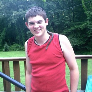 Profile Picture of Christopher Leucz (@destroyercpq) on Myspace