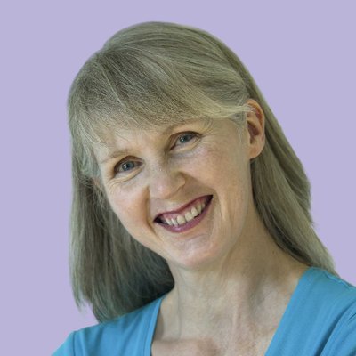 Profile Picture of Evelyn Sinclair (@Ev_Sinclair) on Twitter