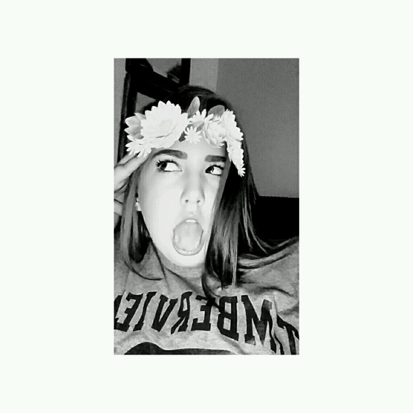 Profile Picture of Bailey Cleere (@blueyedbaby27) on Poshmark