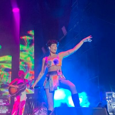 Profile Picture of J ✨ STREAM MANIC (@proudlydead) on Twitter