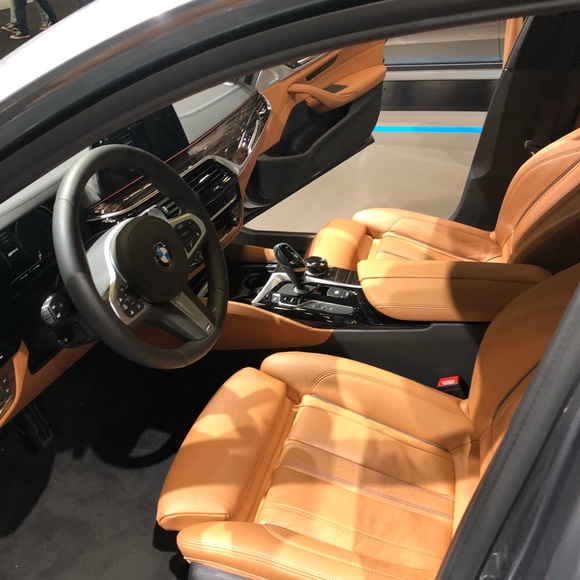 Profile Picture of Avishai Katanov (@avishaikatanov) on Poshmark