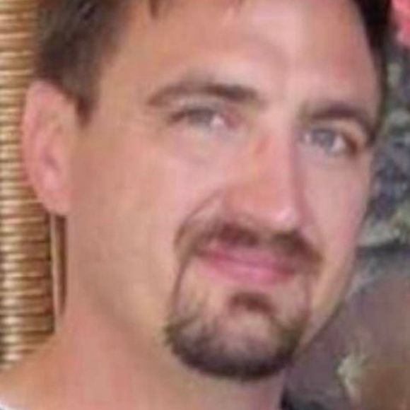 Profile Picture of Eileen Metzkow (@nickysmomy) on Poshmark