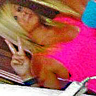 Profile Picture of Leah Wilkinson (@LeahWilkinson) on Twitter