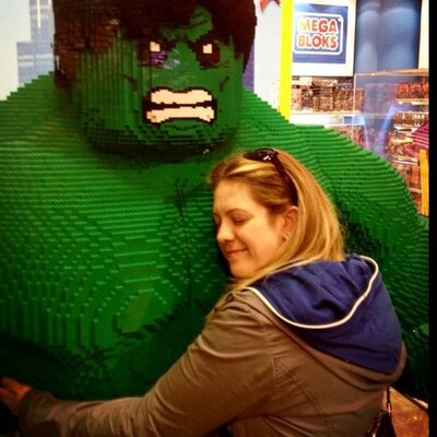 Profile Picture of Lady Stark (@LisaMarieStark_) on Twitter