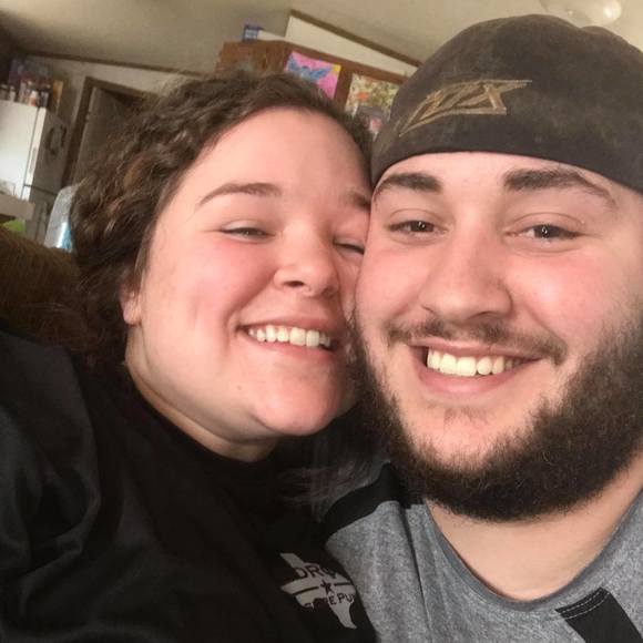 Profile Picture of Zachary Rivera (@zacharyriver785) on Poshmark