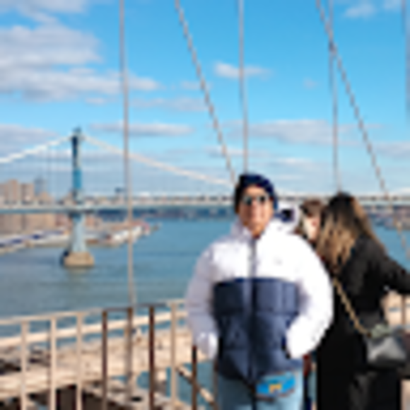 Profile Picture of Hugo adolfo Acevedo vega (@hugoadolfoav) on Poshmark