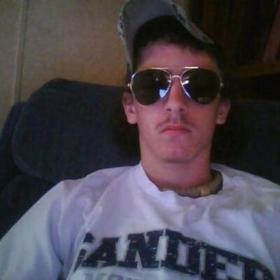 Profile Picture of Billy Snider (@clvfd1881) on Twitter