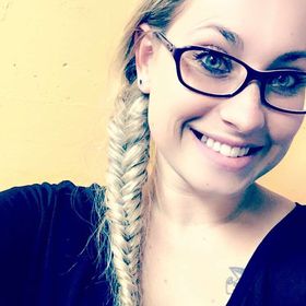 Profile Picture of amber swift (@aswiftvv) on Pinterest