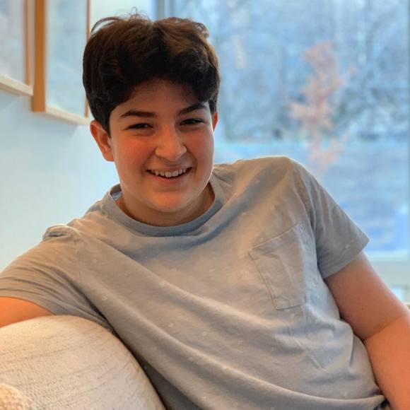 Profile Picture of Ben Sachs (@bsachs524) on Poshmark