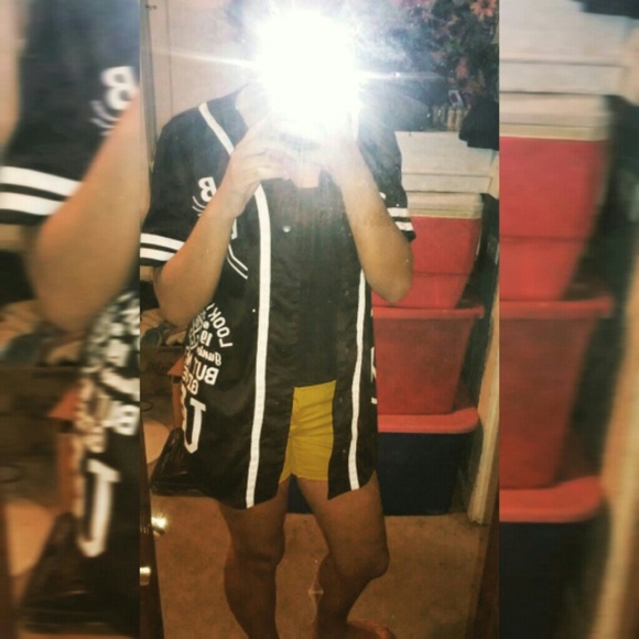 Profile Picture of Kristal Jimenez (@kj_xi) on Poshmark