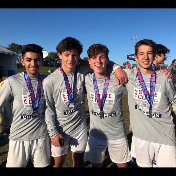 Profile Picture of Brad Lagrua (@bradlagrua) on Poshmark