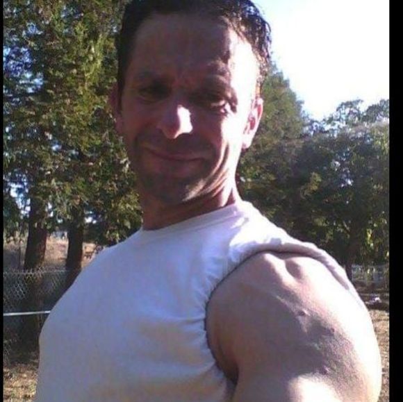 Profile Picture of Derek Silva (@dereklsilva6255) on Poshmark
