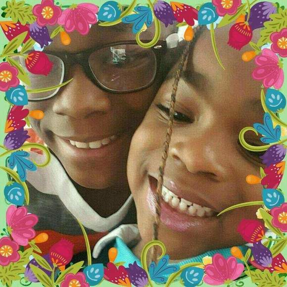 Elyse Vilbrun - Poshmark Profile Picture of Elyse Vilbrun (@elysevilbrun) on Poshmark