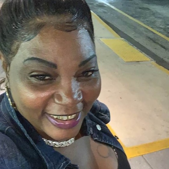 Vanessa Cainion - Poshmark Profile Picture of Vanessa Cainion (@vcainion50) on Poshmark