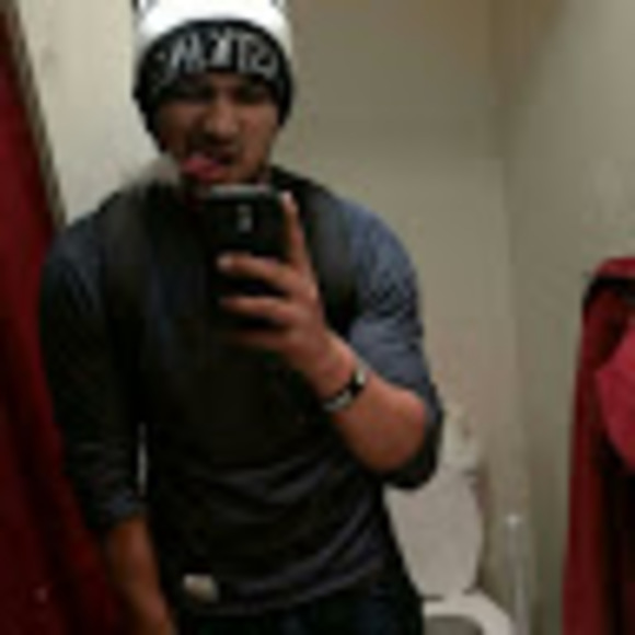 Profile Picture of Bryan Marquez (@bryanmarquez316) on Poshmark