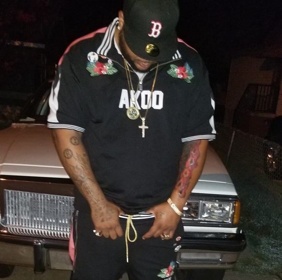 Profile Picture of Carlos Byrd (@charleston757) on Poshmark