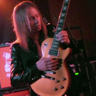 Profile Picture of Terry Sharp (@Terrysharp1973) on Twitter