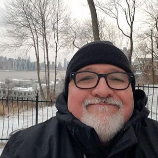 Profile Picture of Tony Mendoza (@tonymendozaart) on Facebook