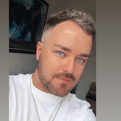 Profile Picture of Alexander Adair (@AlexxAdair) on Twitter