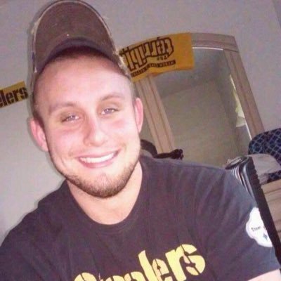 Profile Picture of Nicholas Gartrell (@Nicholasgartre3) on Twitter