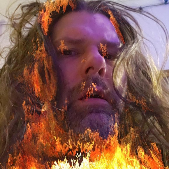 Profile Picture of Kris Bloom (@bloomfive) on Poshmark