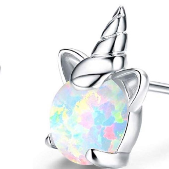 Profile Picture of Mellisa Sutherland (@mellsy) on Poshmark