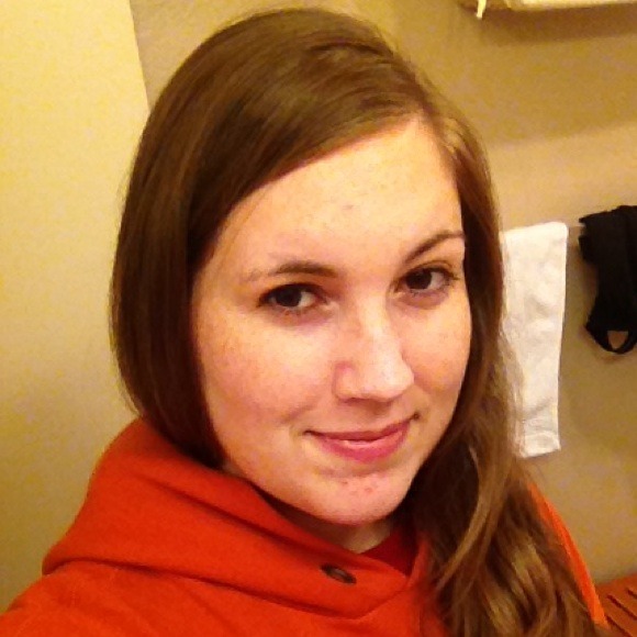 Emily Koogler - Poshmark Profile Picture of Emily Koogler (@ekoogs) on Poshmark