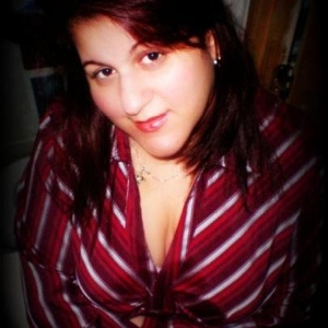 Profile Picture of Ivelisse Rodriguez (@gimmeluv2007) on Myspace