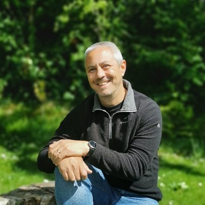 Profile Picture of Martin J Gilbert (@Mad_iguana) on Twitter