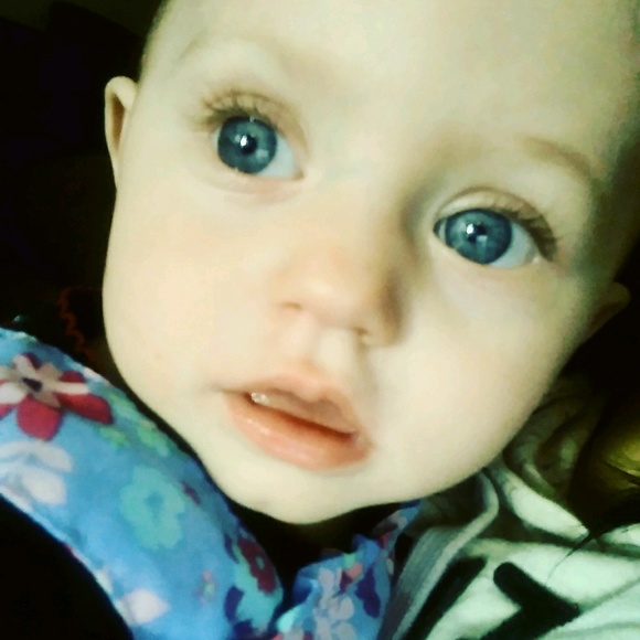 Profile Picture of Keelee Dascomb (@keelee1012) on Poshmark