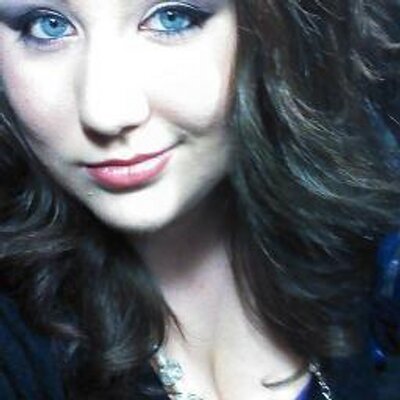 Profile Picture of Tabitha Howard (@MakeupByTab) on Twitter