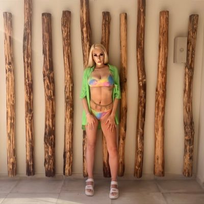 Profile Picture of Rachael Barrie (@RachaelBarrie) on Twitter
