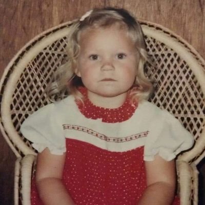 Profile Picture of Sara Jean Baldwin (@SaraJeanBaldwin) on Twitter