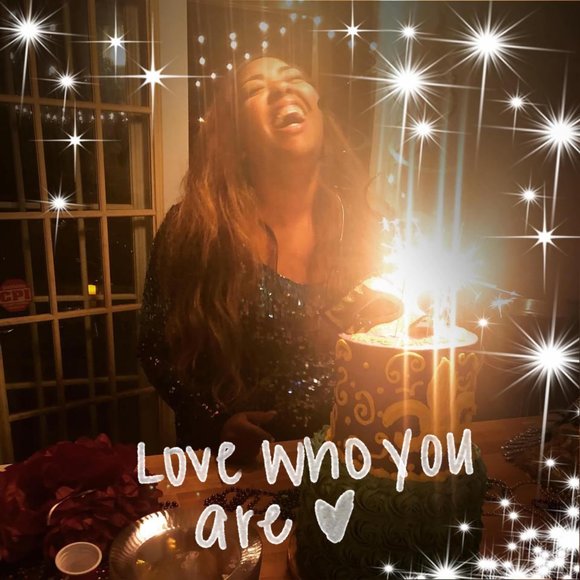 Profile Picture of Antonia Mitchell (@mrsamitchell) on Poshmark