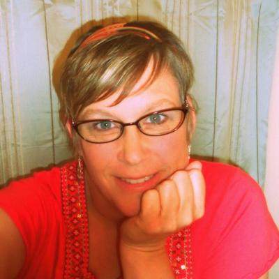 Profile Picture of Pamela Grice (@pamelagriceart) on Twitter