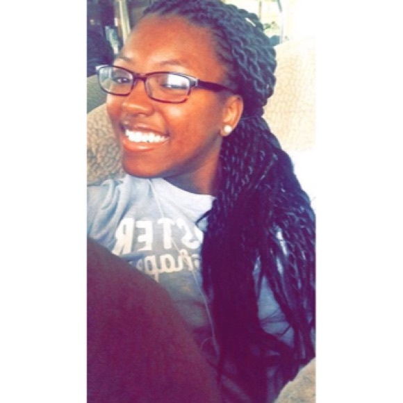 Profile Picture of Tanazha Kinsey (@tanazha926) on Poshmark