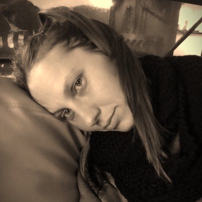 Profile Picture of Julia Perotti (@julperotti) on Twitter