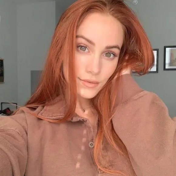 Proctor Cyrus - Poshmark Profile Picture of Proctor Cyrus (@proctorcyrus) on Poshmark